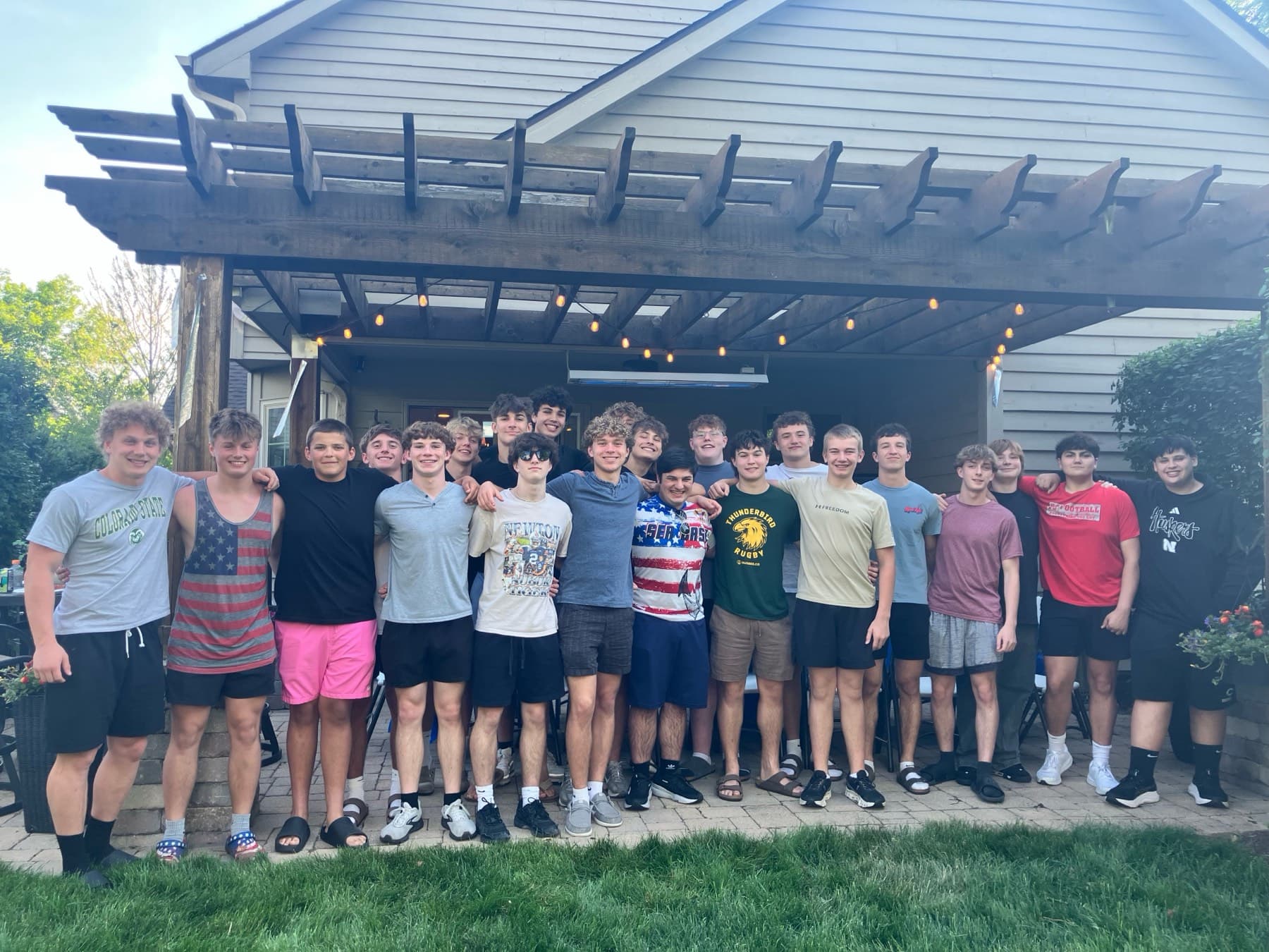 Fortivus players gathered together as a team